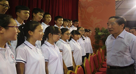 “永威慈善陽(yáng)光基金”捐贈儀式在沁陽(yáng)市永威學(xué)校舉辦